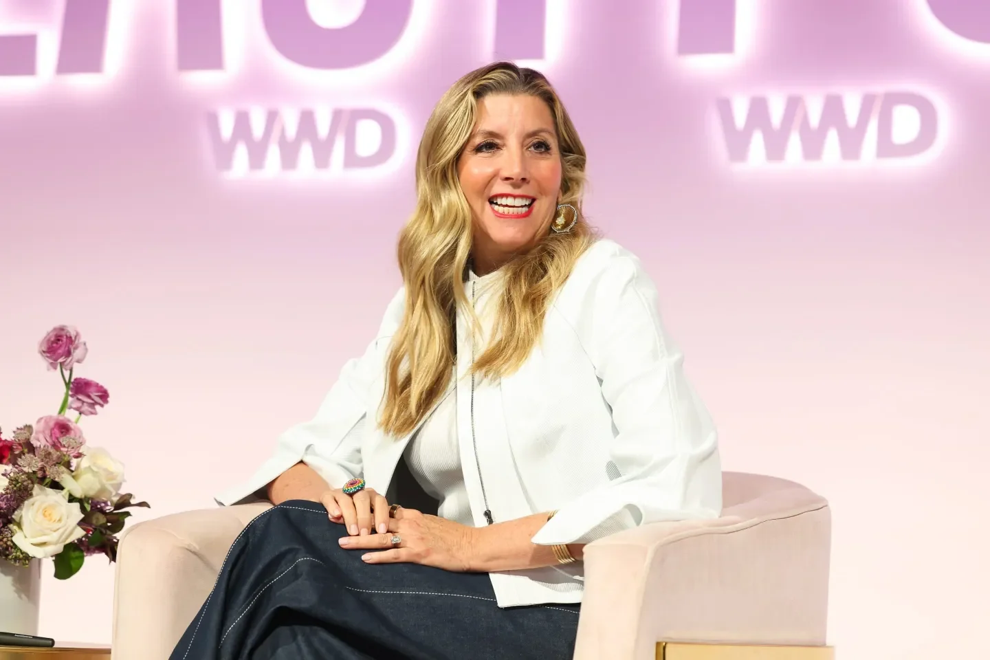 How Sara Blakely Turned $5,000 Into a Billion-Dollar Business